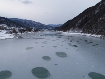 雪の美和ダム