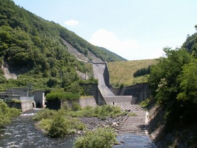 やっぱり巨大洪水吐