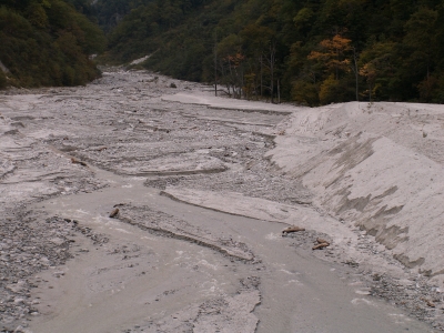 高瀬ダム