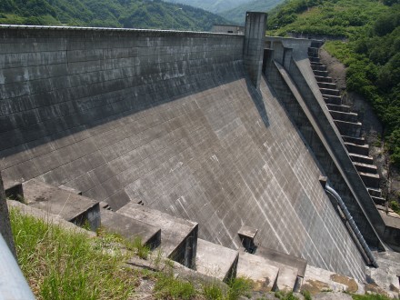 破間川ダム