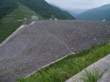 三国川ダム