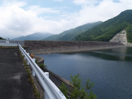 栗山ダム